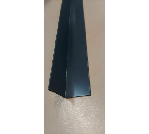 "Идеальный уголок для вашего интерьера: внутренний 100x100x90 гр. из стали"