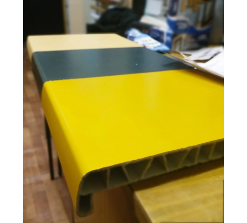 Подоконник Комфорт 300 мм. Покраска в цвет по каталогу RAL.