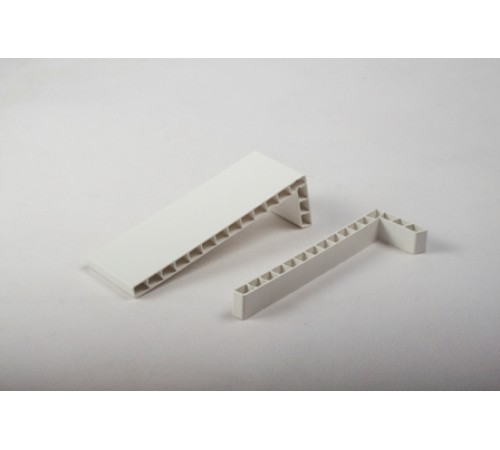 Уголок пластиковый 90×25 мм 90°